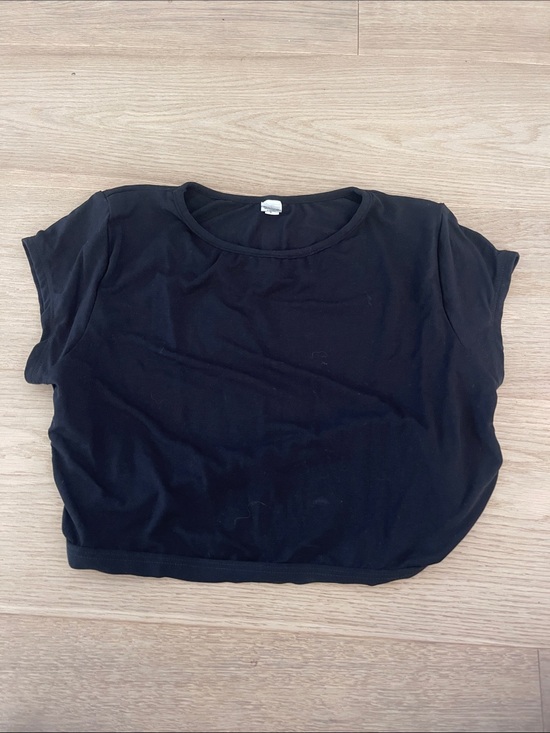 Wicked Weasel Tops - Wicked weasel Black Women's Scoop Neck Crop Top with open back